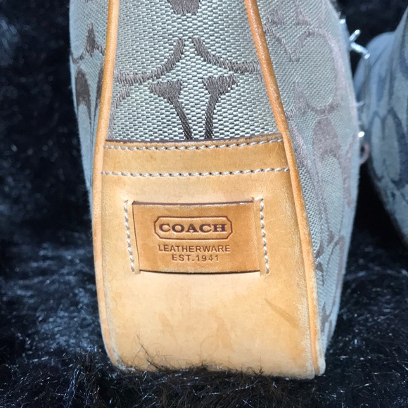 2 Small COACH Bags - Picture 3 of 8